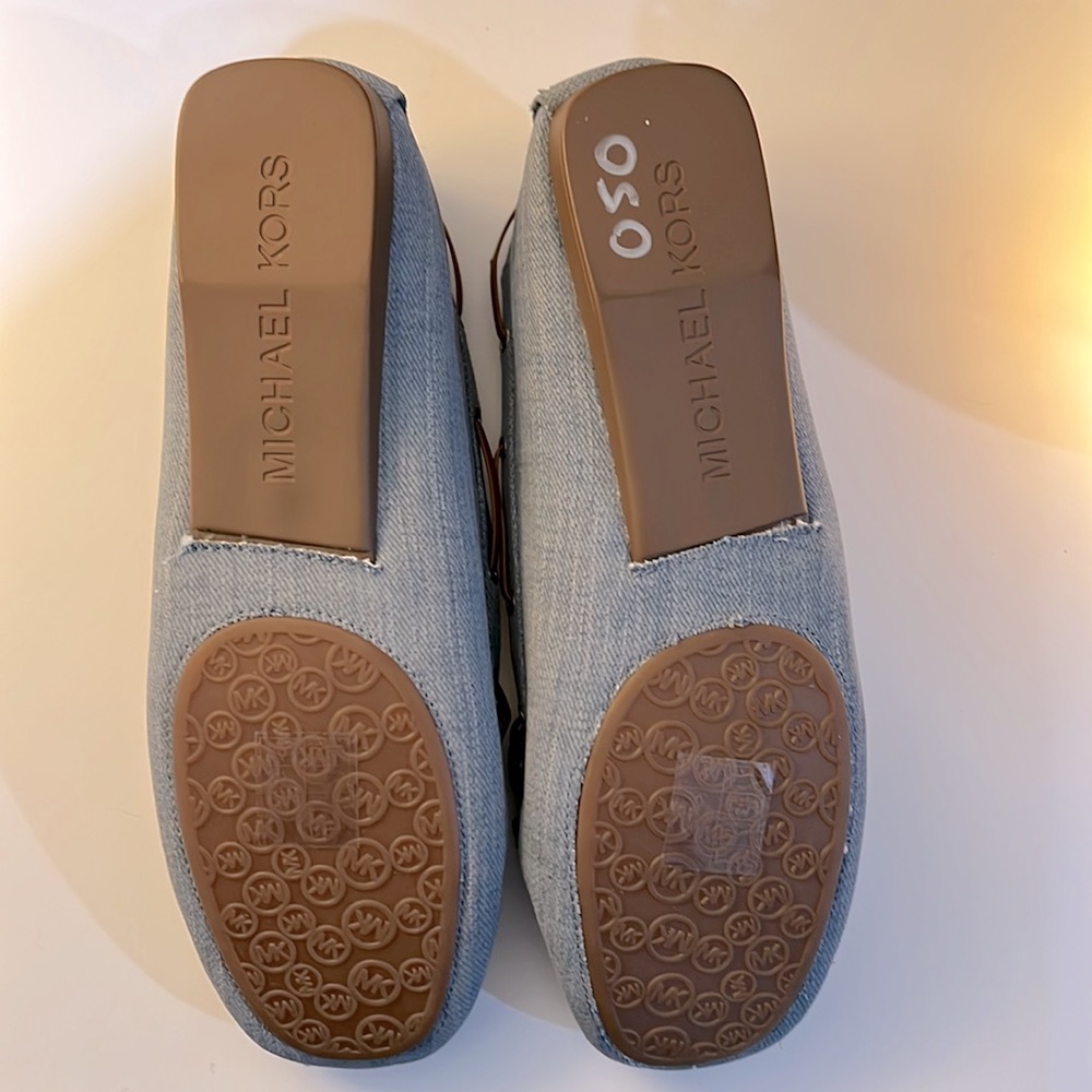 NWOT Michael Kors denim blue loafers - Picture 2 of 6